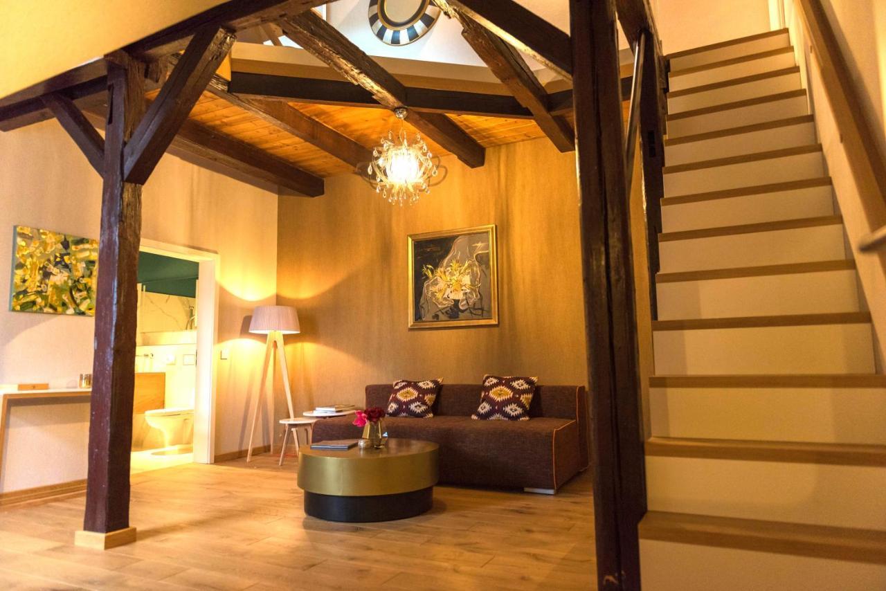 Apartmenthaus Am Dom Junior Suite Mit Parkplatz Zwickau Bagian luar foto